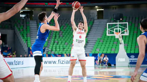 20 Yaş Altı Milli Basketbol Takımı Avrupa Şampiyonası'nı Altıncı Bitirdi