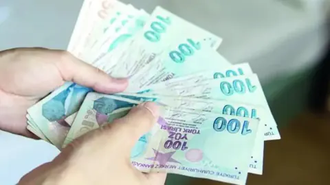 Vatandaşlık Maaşı Düzenlemesi Temmuz'da Meclis Gündeminde