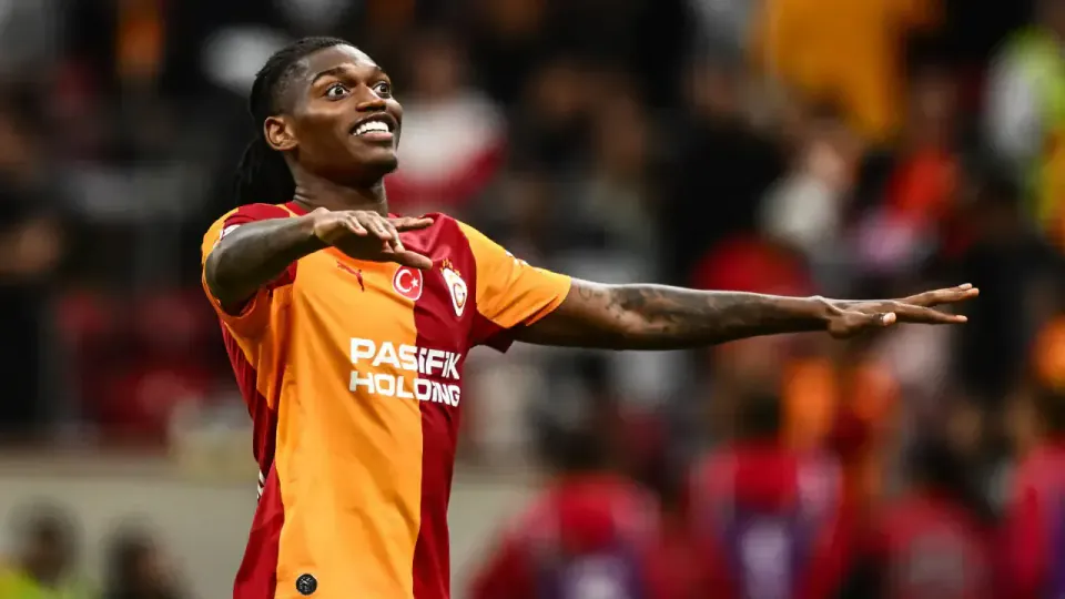 Rafael Leão: "Süper Lig'in tempoya ben uyum sağlamak zorunda kaldım" görseli
