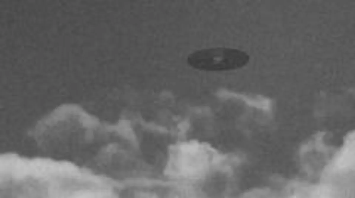 Dünya UFO Günü'nde Uzay Uzmanından Çarpıcı Açıklama: Sırlar Çözülüyor mu? Dünya UFO Günü'nde Uzay Uzmanından Çarpıcı Açıklama: Sırlar Çözülüyor mu?