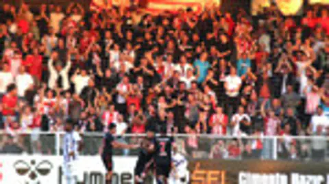 Keçiörengücü Sivasspor'a elendi, Zeki Korkmaz kırmızı kartla sahadan çıktı