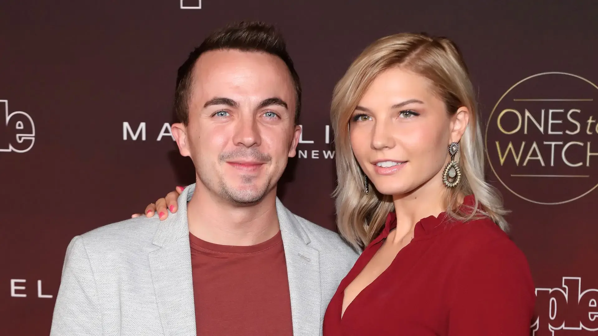 Frankie Muniz ve Paige Price Ayrılığı: 10 Yıllık Evlilik Sona Erdi Frankie Muniz ve Paige Price Ayrılığı: 10 Yıllık Evlilik Sona Erdi