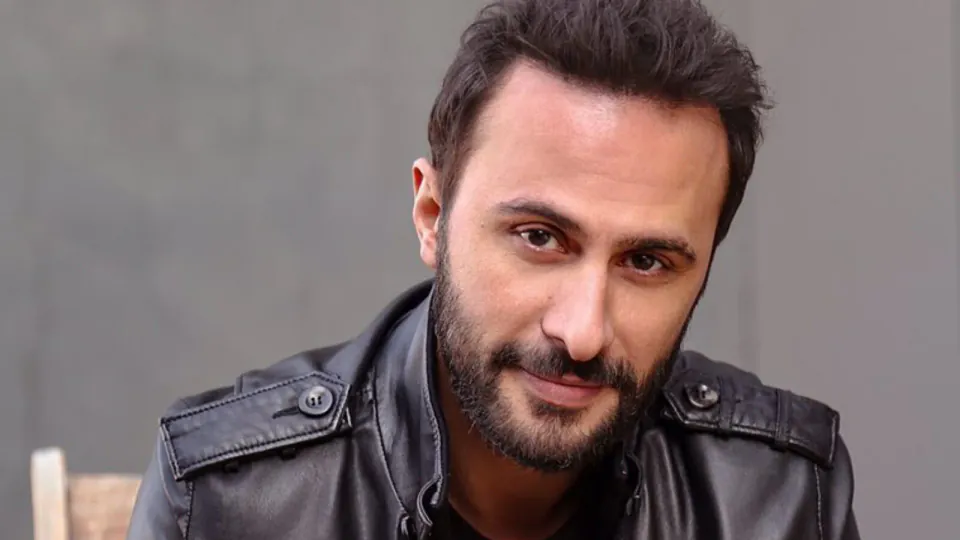 Onur Dilber 'Taşacak Bu Deniz' Dizisinden Ayrıldı: Şaşkınlık ve Üzüntü Hakim görseli