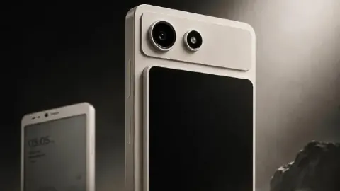 Hisense A10 ile Tanışın: Ayrılabilir E Ink Ekranlı Yenilikçi Telefon