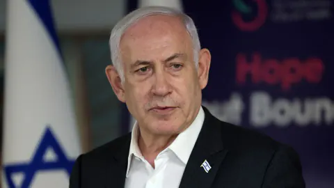 Netanyahu ve Eşi Sara Arasında Protokol Krizi: Stadyumda Gergin Anlar
