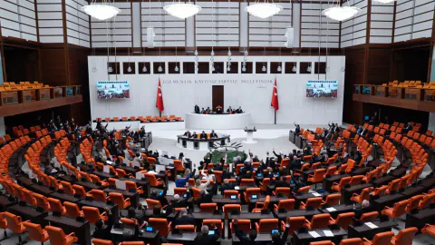 TBMM Gündeminde Yeni Hafta: 18 Yaş Altı Suçlarda Ceza Düzenlemesi