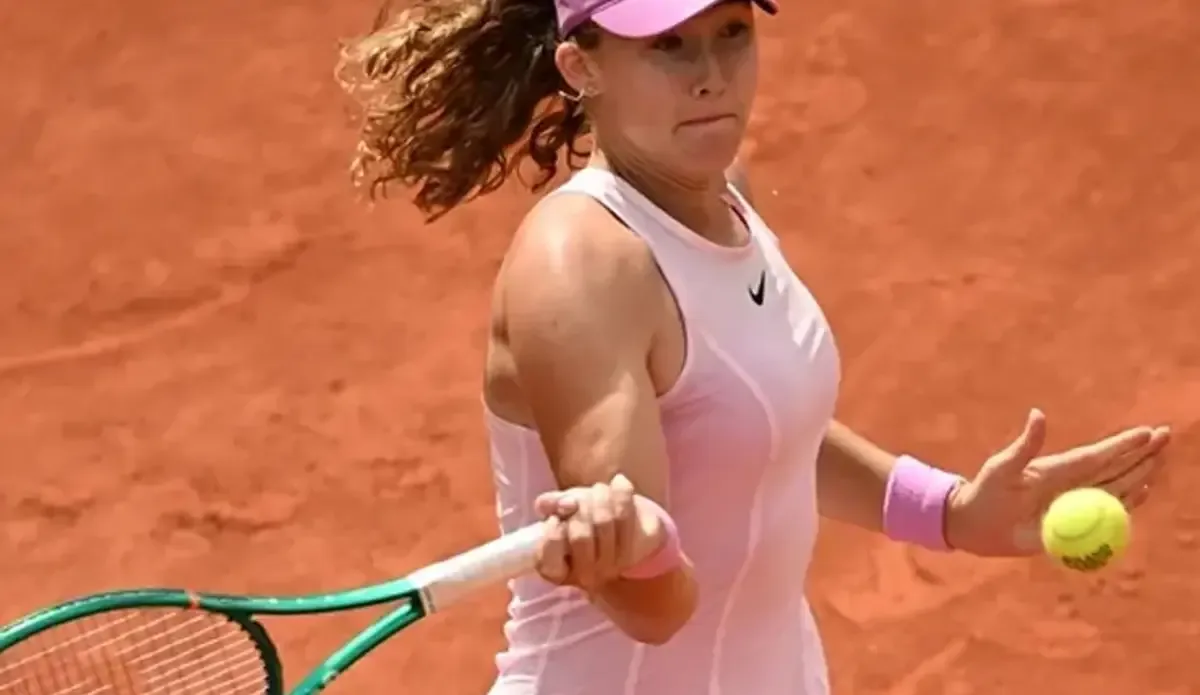 Mirra Andreeva'dan Roland Garros'ta Devrim: Final Yolunda İnanılmaz Gelişim Mirra Andreeva'dan Roland Garros'ta Devrim: Final Yolunda İnanılmaz Gelişim