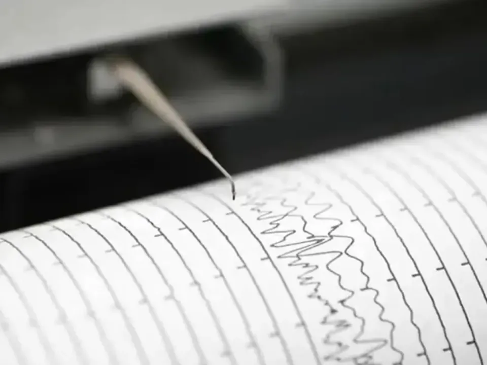 Panama'da 7.6 büyüklüğünde deprem: Tsunami uyarısı ile 8 ülke uyarıldı görseli
