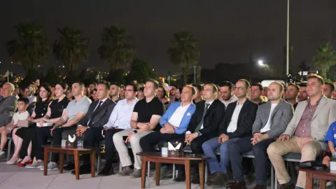 Cizre'de Sanat Rüzgarı: Öğretmen ve Öğrenciler Aynı Sahnede Buluştu