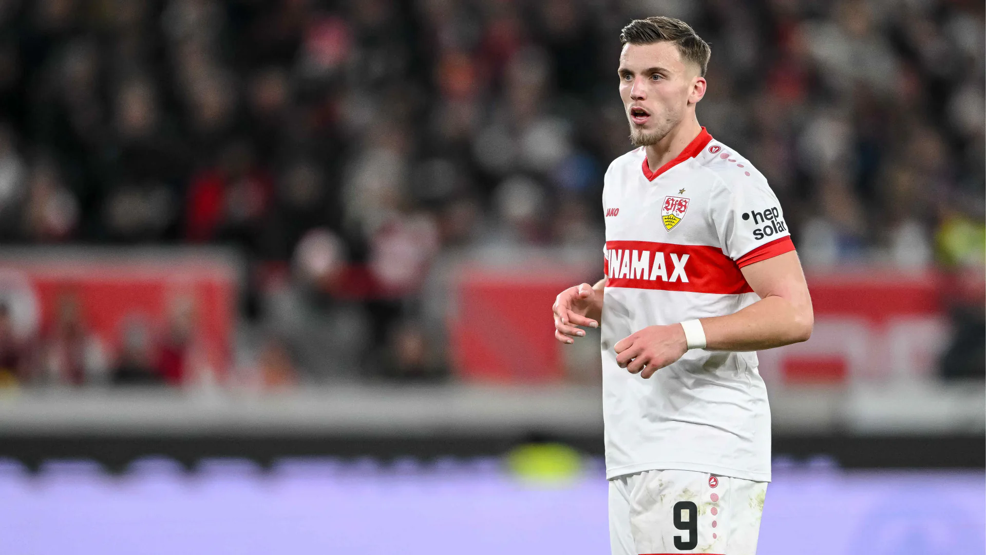 Fenerbahçe'de Forvet Hattına Stuttgart'tan Ermedin Demirovic Hamlesi Fenerbahçe'de Forvet Hattına Stuttgart'tan Ermedin Demirovic Hamlesi