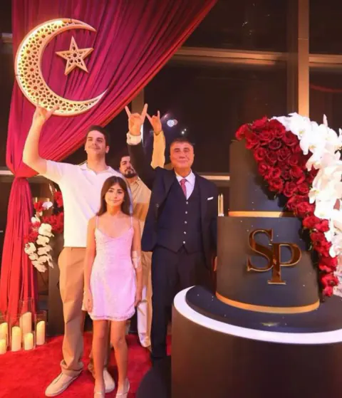 Sedat Peker 55. Yaş Gününde 'Işığın Savaşçıları' Mesajı Verdi
