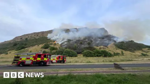 Edinburgh'da Arthur's Seat'te Büyük Yangın
