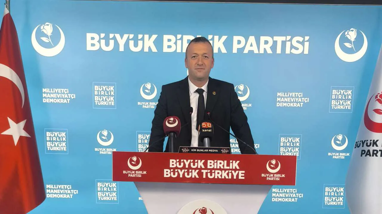 Sorgun Sanayi Yollarındaki Çöküş Esnafı İsyan Ettirdi Sorgun Sanayi Yollarındaki Çöküş Esnafı İsyan Ettirdi