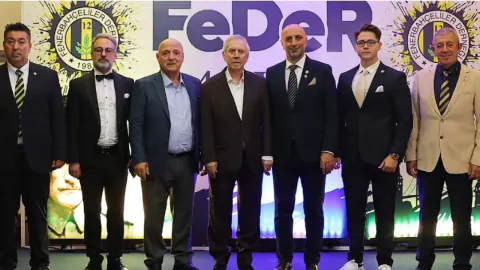 Fenerbahçeliler Derneği 40. yılını kutladı: 'Türkiye'nin ilk taraftar derneği' kimdir, ne işler yapıyor?