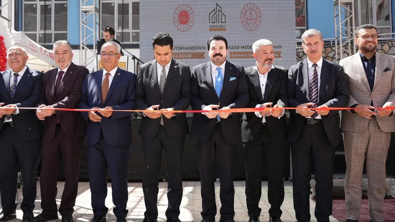 Ağrı'da Dev Eğitim Hamlesi: 14 Yeni Kütüphane Hizmete Açıldı Ağrı'da Dev Eğitim Hamlesi: 14 Yeni Kütüphane Hizmete Açıldı