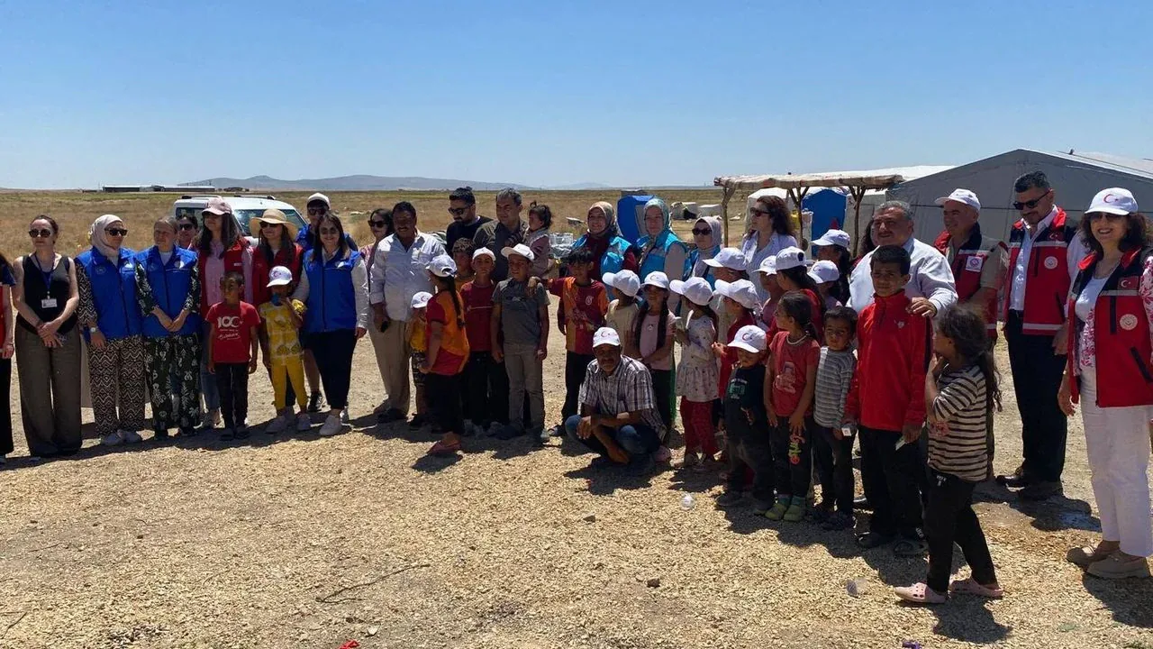 Kırşehir'de Mevsimlik Tarım İşçilerine Yönelik Sosyal Destek Seferberliği Kırşehir'de Mevsimlik Tarım İşçilerine Yönelik Sosyal Destek Seferberliği