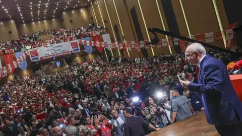 Fatih Altaylı ve Timur Soykan 'Figüran' İddiası Nedeniyle İfadeye Çağrıldı
