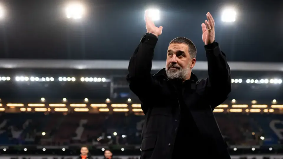 Arda Turan'dan Ukrayna'da Tarihi Başarı: Yılın Teknik Direktörü Seçildi görseli