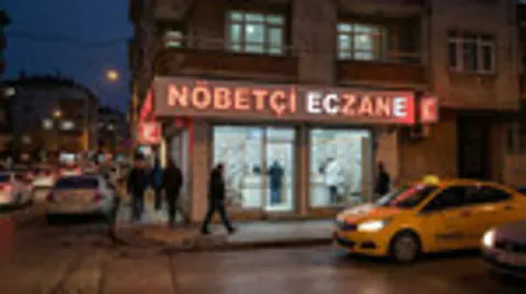Ankara’da 10 Ekim Cumartesi Nöbetçi Eczaneler Belli Oldu: İşte Resmi Liste ve Ulaşım Yolları