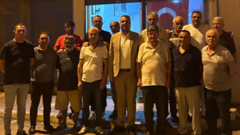 YENİ Parti Yüreğir Başkan Adayı Caner Ballı, Kışla Mahallesi'nde saha çalışması yaptı