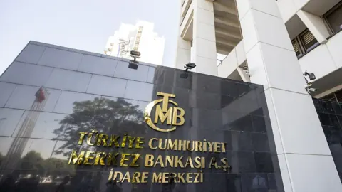 Sberbank Başkanı Herman Gref'ten Merkez Bankası'na Faiz Çağrısı