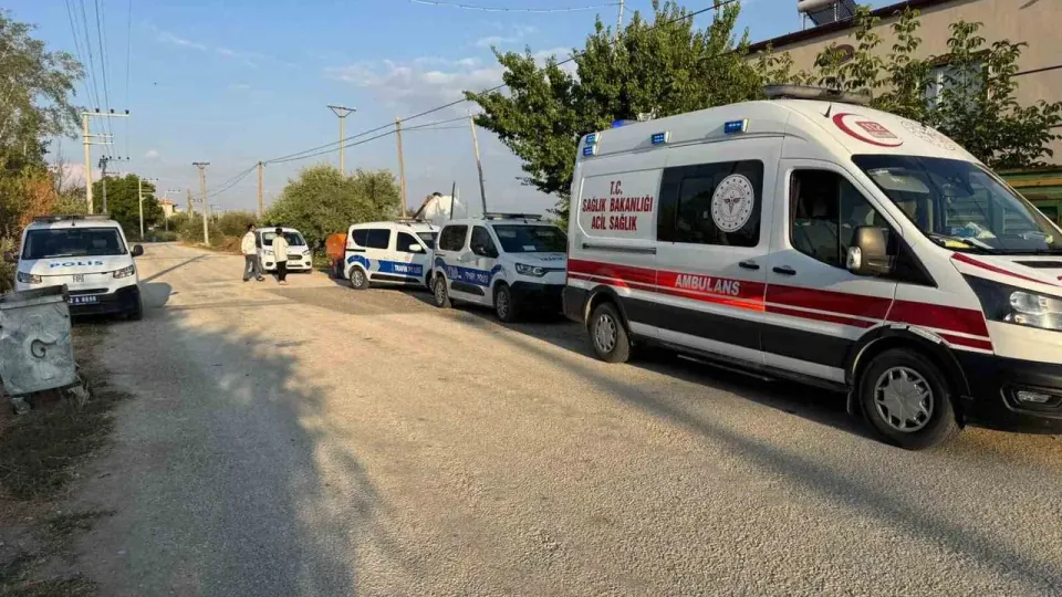 Konya Ereğli'de traktör kazası: 4 yaşındaki çocuk hayatını kaybetti, babası gözaltında görseli