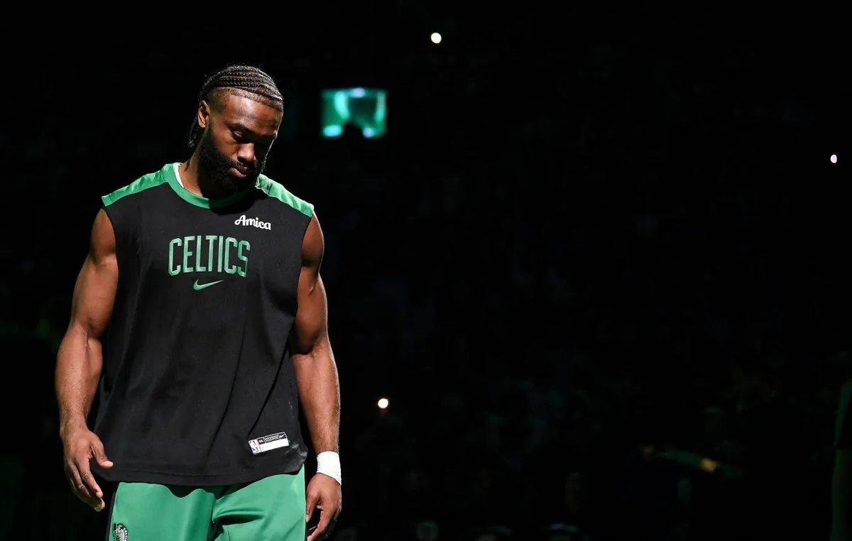 NBA'de Yüzyılın Şoku: Jaylen Brown Philadelphia 76ers'a Transfer Oldu NBA'de Yüzyılın Şoku: Jaylen Brown Philadelphia 76ers'a Transfer Oldu