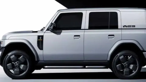 Jetour Zongheng F700 Tanıtıldı: 1300 KM Menzilli Hibrit Pickup