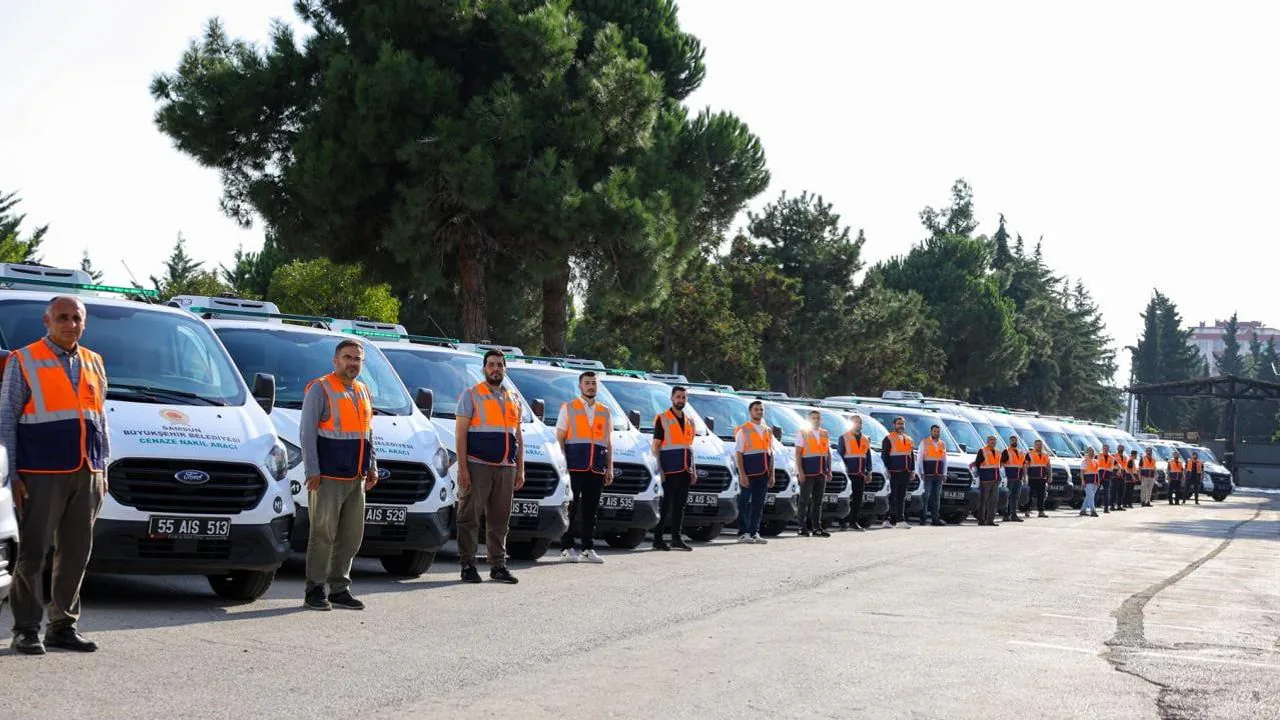 Samsun Büyükşehir'de cenaze hizmetleri ücretsiz: 29 araçla 7/24 destek Samsun Büyükşehir'de cenaze hizmetleri ücretsiz: 29 araçla 7/24 destek