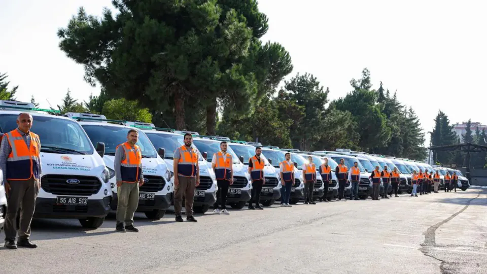 Samsun Büyükşehir'de cenaze hizmetleri ücretsiz: 29 araçla 7/24 destek görseli