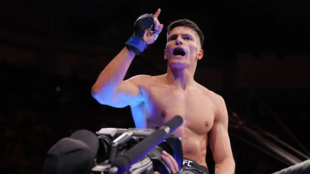 UFC Fight Night Serisi ve Islam Dulatov'un Türk Vatandaşlığı Detayları UFC Fight Night Serisi ve Islam Dulatov'un Türk Vatandaşlığı Detayları