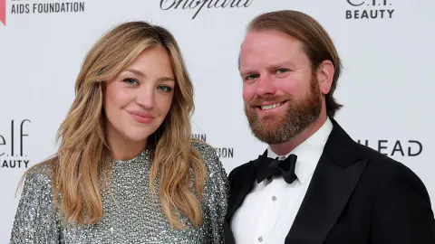 The Bear Oyuncusu Abby Elliott'tan Boşanma Davası