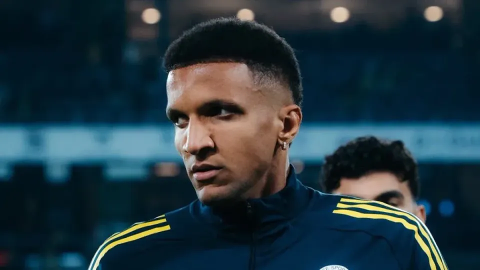 Fenerbahçe'de Rodrigo Becao Kararı: Kasımpaşa'ya Kiralandı görseli