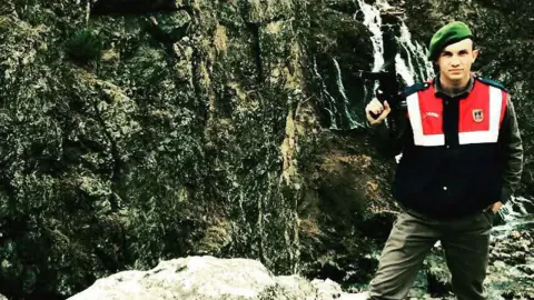 Aydın Bozdoğan'da feci kaza: Uzman Çavuş Yalçın Çolak hayatını kaybetti