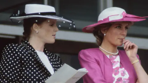 Prenses Diana'nın Ölümünden Bir Gün Önce Sarah Ferguson'a Gönderdiği Son Mesaj