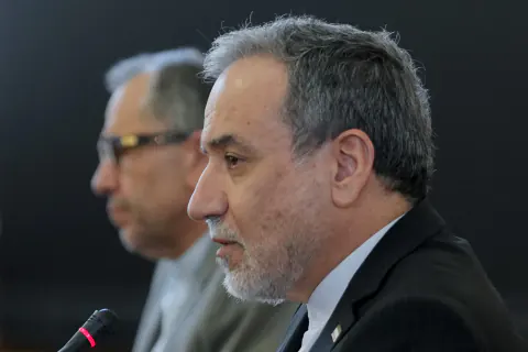 İran'dan İsrail'e Sert Uyarı: Lübnan Operasyonlarına Karşılık Gelecek