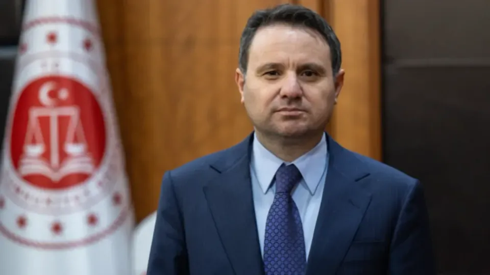 Adalet Bakanı Akın Gürlek'ten Yargıda Kararlılık ve İnsan Odaklı Yaklaşım Mesajları görseli