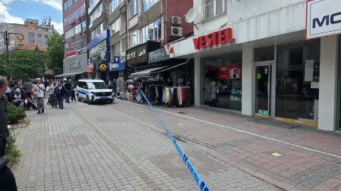 Kütahya'da Cumhuriyet Caddesi'nde Hareketli Dakikalar: Can Güvenliği İddiası ve Kuru Sıkı Sürprizi