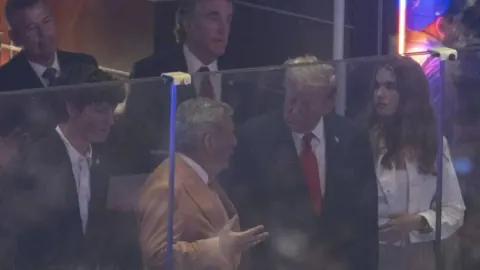 NBA Finallerinde Siyasi Gerilim: Donald Trump Madison Square Garden'da Protesto Edildi