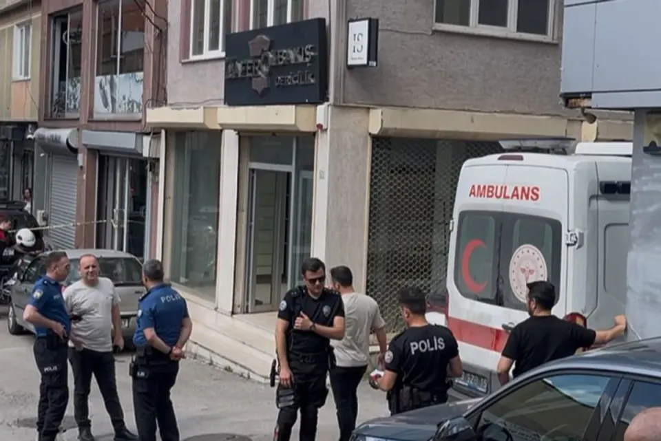 Bursa'da 20 Milyonluk Senet Kavgası Kanlı Bitti: İki Kişi Hayatını Kaybetti görseli
