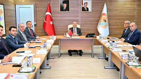 Denizli'de SYDV toplantısı: Performans Türkiye ortalamasının üzerine taşınacak