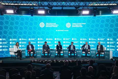 Tarih Bilincinin Gelecek İnşasındaki Rolü ve Toplumsal Etkileri