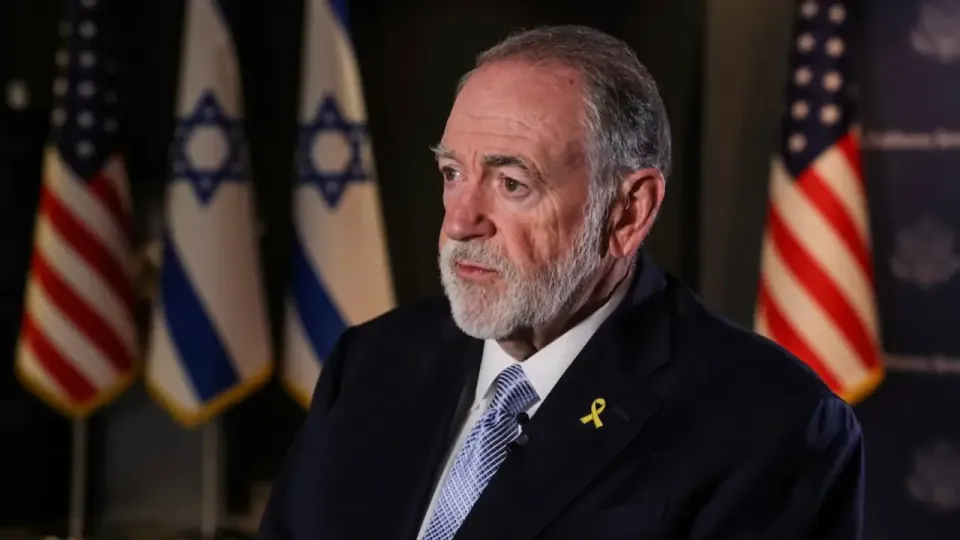 ABD'nin İsrail Büyükelçisi Mike Huckabee'den Washington ve Kudüs Kıyaslaması görseli