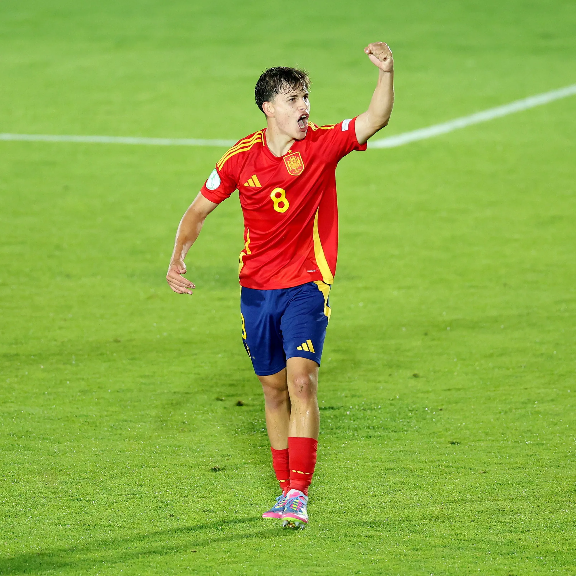Ajax, Atlético Madrid'in Genç Yıldızı Jano Monserrate İçin Devrede Ajax, Atlético Madrid'in Genç Yıldızı Jano Monserrate İçin Devrede