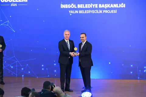 İnegöl Belediyesi'nden Büyük Başarı: 'Yalın Belediyecilik' Projesi Türkiye İkincisi Oldu