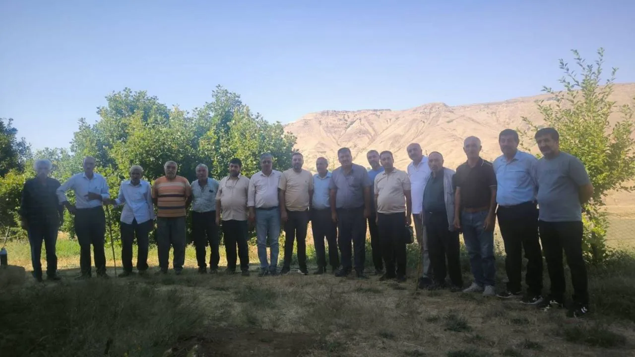 Arslanbeyli Köyü Derneği'nden Maden Arama Çalışmalarına Sert Tepki Arslanbeyli Köyü Derneği'nden Maden Arama Çalışmalarına Sert Tepki