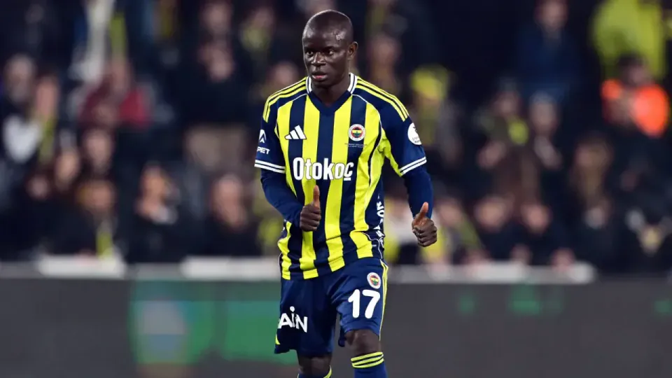 Fenerbahçe'de N'Golo Kante Bilmecesi: Paris FC ile 7 Milyon Euro'luk Formül görseli