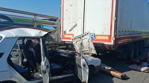 TAG Otoyolu Düziçi'nde feci kaza: 3'ü çocuk 5 yaralı