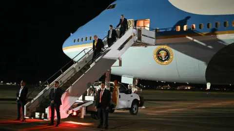 ABD'de Air Force One Krizi: Yeni Uçaktaki Güvenlik Açıkları Yargıya Taşındı