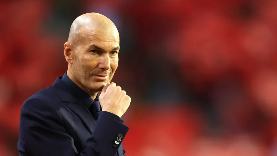 Zidane'in Fransa'sı Belçika'yı 1-0 Yendi, Olise 88. Dakikada Kurtardı görseli